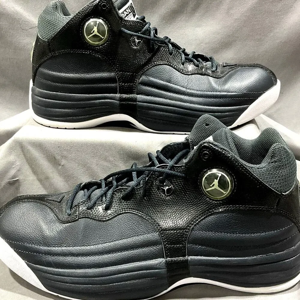 Men's Sz 12 NIKE JORDAN Jumpman Team 1 Black Anthracite Basketball Sneakers EUC